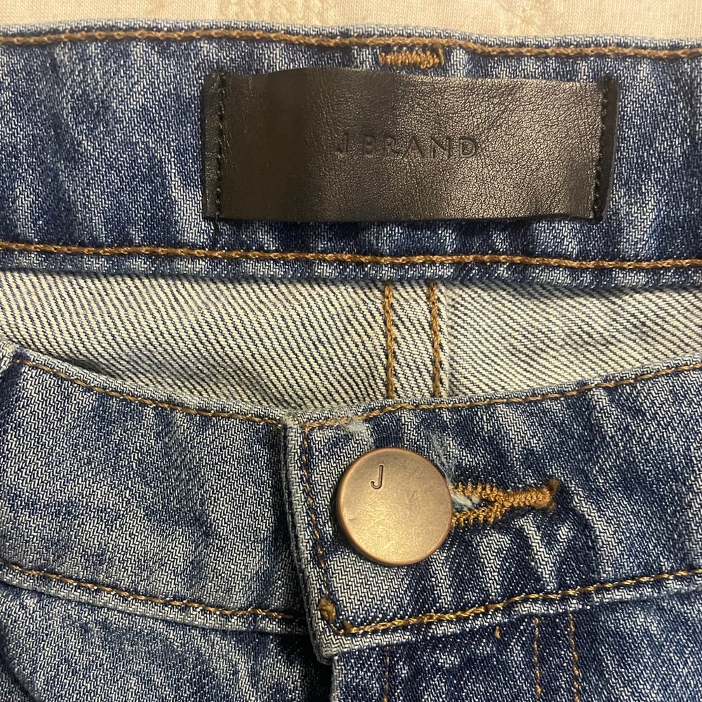 J BRAND Tyler Taper Straight Leg Jeans